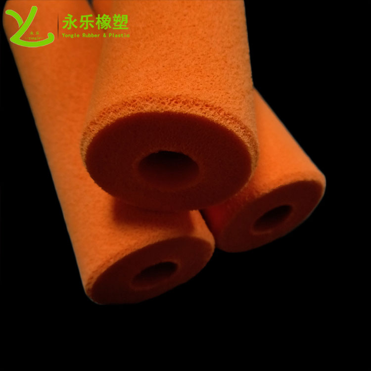 Roller foam silicone hose