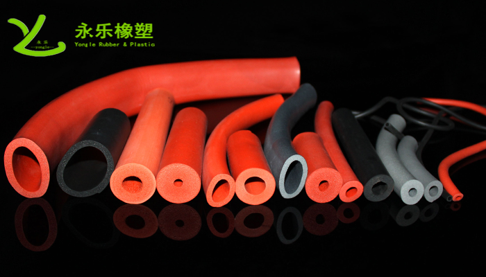 What is the connection between foamed silicone tubing and its performance