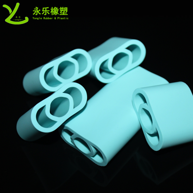Silicone tube sleeve for desk lamp
