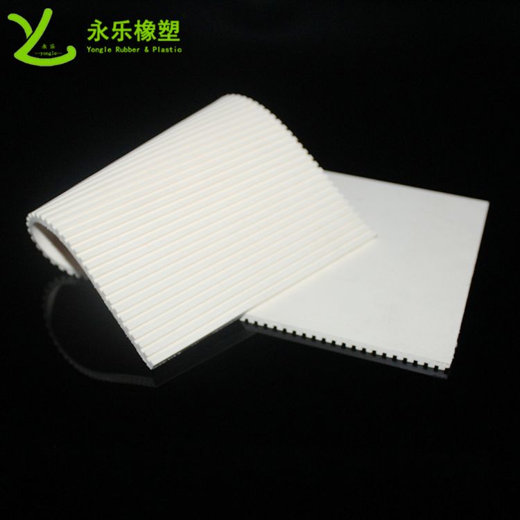 Molded silicone foam pad