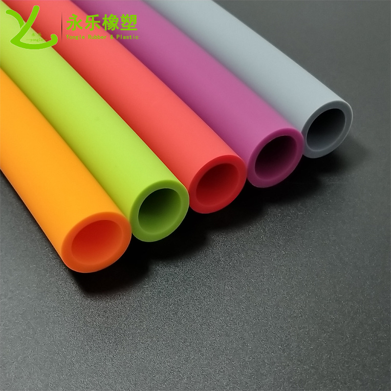 Color frosted silicone hose for faucet